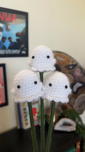 Load image into Gallery viewer, Ghosties - Crochet Bouquet
