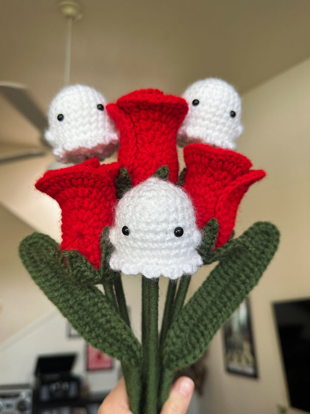 Casper - Crochet Bouquet