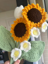 Load image into Gallery viewer, Sunflower Bouquet
