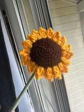 Load image into Gallery viewer, Sunflower - Single Stem
