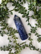 Load image into Gallery viewer, Sodalite Point
