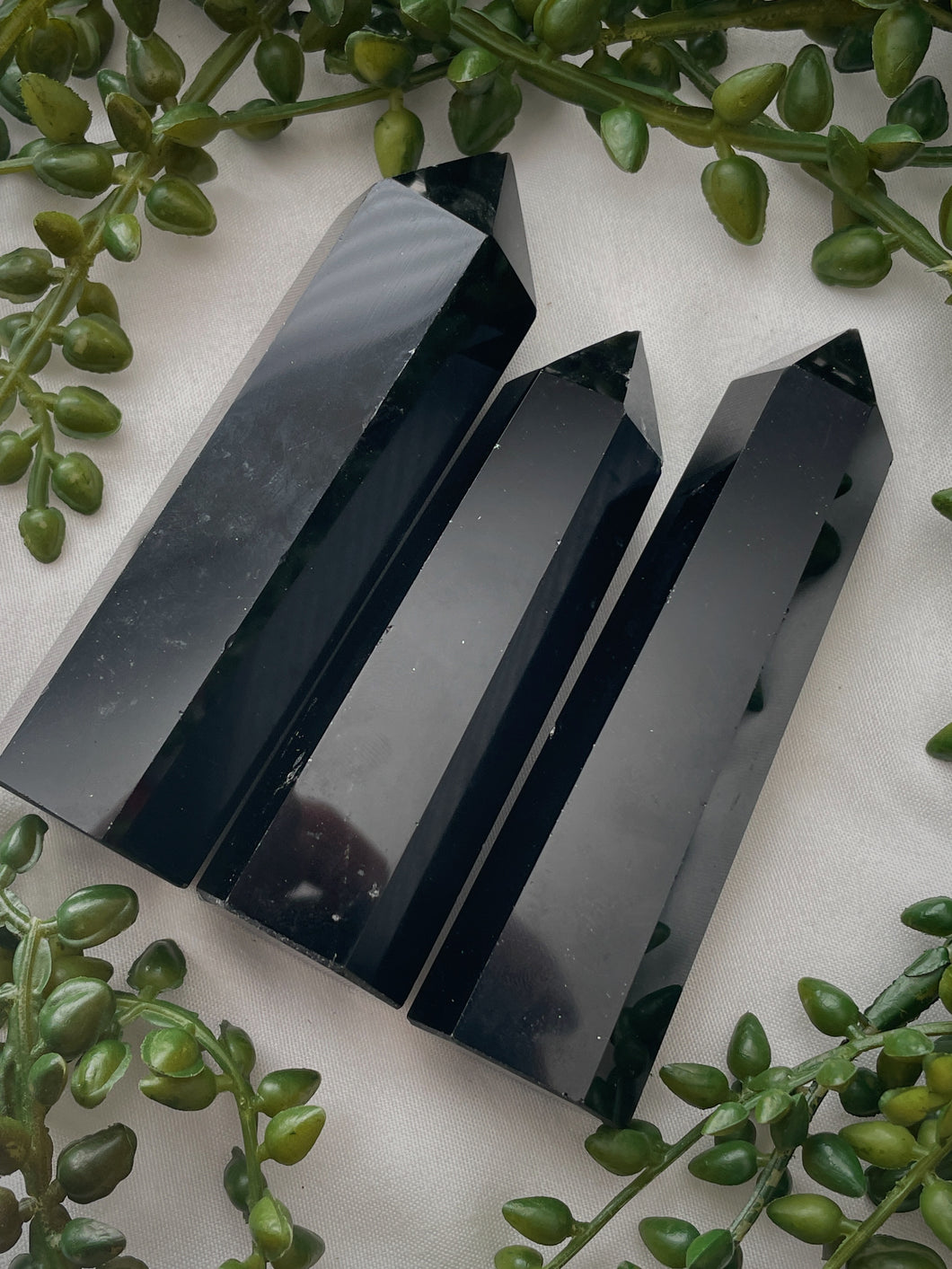 Black Obsidian Point