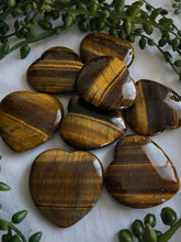 Load image into Gallery viewer, Tigers Eye Heart
